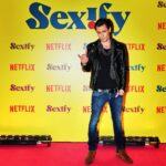 Bartosz Gelner Instagram - skromny udział... nieskromnego człowieka... ZAPRASZAM! @sexifynetflix @netflixpl #netflix#netflixpolska#sexify#serial #homofaber#homoludens Centrum Praskie Koneser