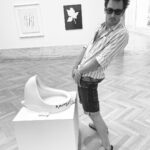 Bartosz Gelner Instagram - sztuka w sztuce vol. 13 słuszne koncepcje. #art#museum #gallerianazionaledartemoderna #marcelduchamp Galleria Nazionale Arte Moderna