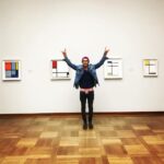 Bartosz Gelner Instagram - sztuka wśród sztuki. 📸 @malhaja #art#museum#mondrian Kunstmuseum Basel