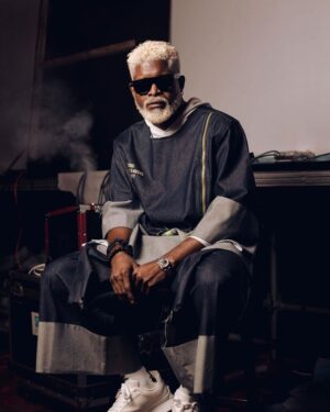 Basketmouth Instagram - Say hello to #BadManBob

Outfit by @nack_apparel
📸 by @thekashope