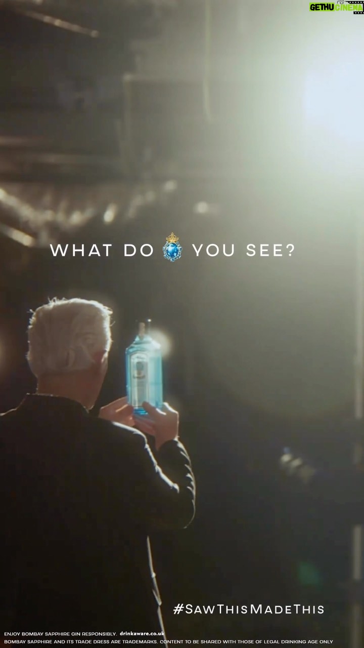 Baz Luhrmann Instagram - I am so excited to announce the @bombaysapphire #sawthismadethis Installation Series at @designmuseum in London and @chelseafactory.nyc in New York. My aim as Creative Director of this campaign has always been to encourage people to see the world as a gallery and unlock a creative part of themselves that they may not have been aware of. Opening on #worldcreativityday, the installation series will celebrate thousands of different creative perspectives from around the world, reinterpreting them in a truly original way in a ground-breaking partnership with @aidarobot There is still time to join and be part of the Installation Series, set to be the world’s most collaborative AI art event. Show me something that inspires you at #sawthismadethis.” Find out more at www.bombaysapphire.com/sawthismadethis #stircreativity #ad