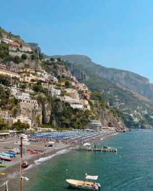 Beatriz Costa Instagram - POSITANO 🫠🫶