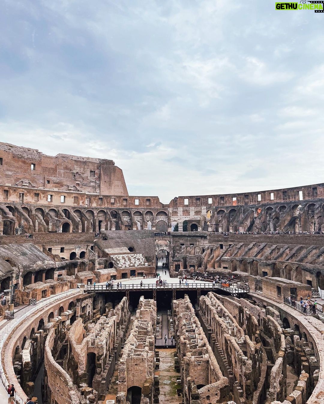 Beatriz Costa Instagram - Roma: una storia d'amore ❤️ Roma, Italia