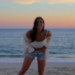 Beatriz Costa Instagram - Quero ser um pássaro.