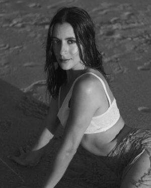 Beatriz Costa Instagram - Uma raridade neste feed: fotografias a preto e branco. Do @valmsbrito 🖤