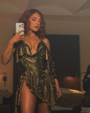 Becky G Instagram - 🚩💋❣️🥀🅱️🍒🥊⛽️✂️