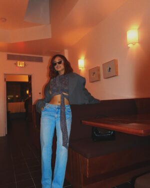 Becky G Instagram - 🚩💋❣️🥀🅱️🍒🥊⛽️✂️
