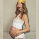 Behati Prinsloo Instagram - Baby #3 💥