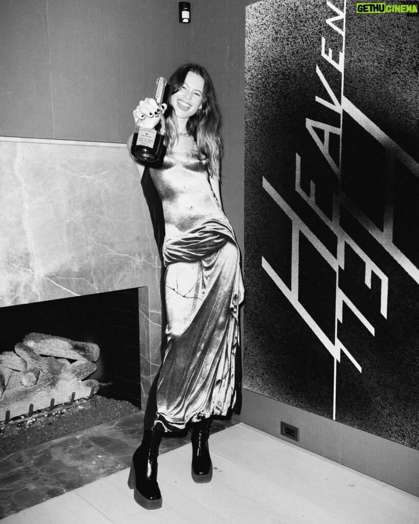 Behati Prinsloo Instagram - This dress though…☠️ celebrating the launch of our extra Añejo 🥃 last month… @calirosa @tabvintage #vintageJPG @adamlevine