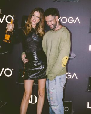 Behati Prinsloo Instagram - One to remember! thank you @archdigest for trusting us with the liquor @calirosa 🥃🧚🏼‍♀️ @artbasel 🌪