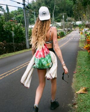 Behati Prinsloo Instagram - Summer 2021 feels ❤️‍🔥