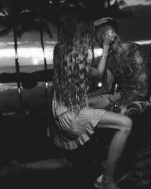 Behati Prinsloo Instagram - Summer 2021 feels ❤️‍🔥