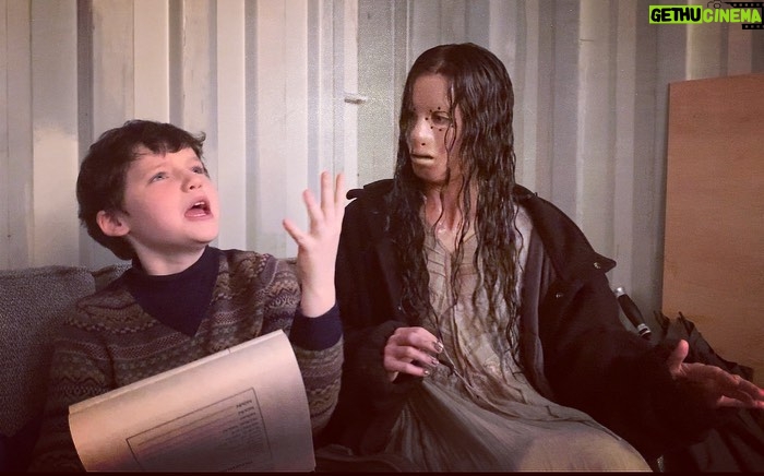 Benjamin Evan Ainsworth Instagram - ‘Miles and The Lady discuss coping techniques for effective anger management’... Or, was it just an epic game of Mad Libs BTS with the amazing @danieladibfitness 🧐 #thehauntingofblymanor #theladyinthelake @thehaunting