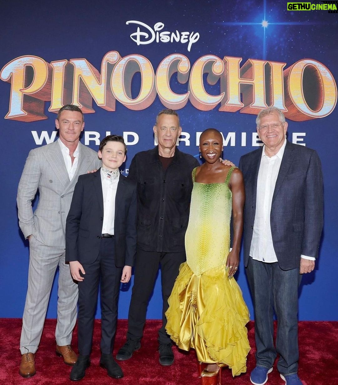 Benjamin Evan Ainsworth Instagram - What an amazing night at the World Premiere of Disney’s Pinocchio @waltdisneystudios This was such a proud moment for me and my family. @disneypinocchio is streaming NOW on @disneyplus . . . . . Thanks to @fevmo and @theaistenes for styling me and to @jcrew for the amazing threads!