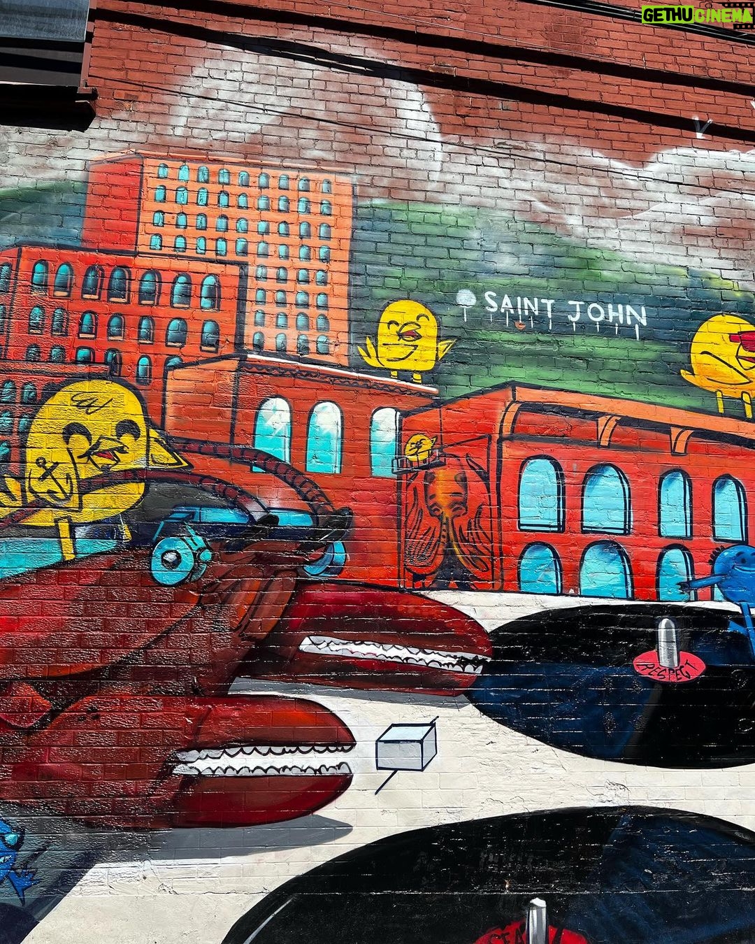 Benjamin Evan Ainsworth Instagram - Spring in the city! Graffiti Alley