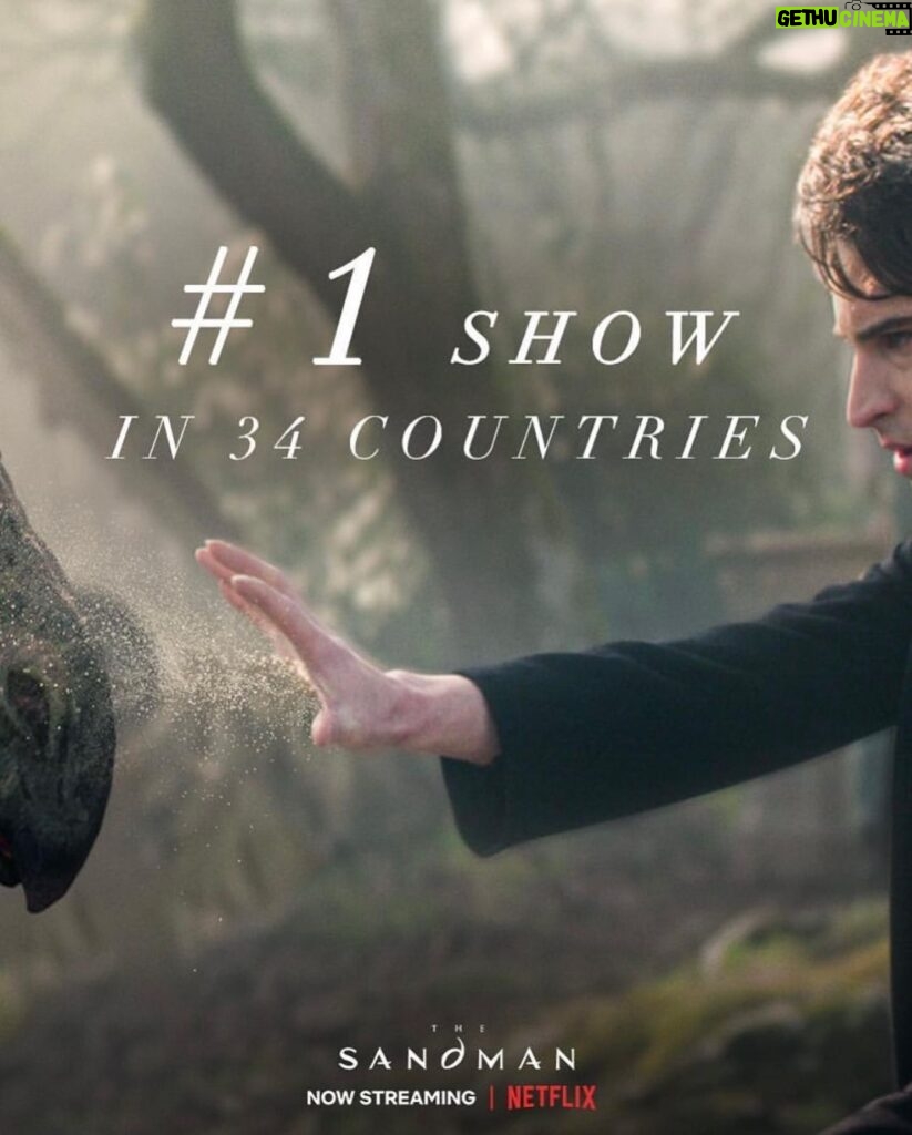 Benjamin Evan Ainsworth Instagram - Wow! The Sandman is the #1 show in 34 countries! Who’s watched it? If not, make sure to catch it this weekend! It was an amazing experience to play Alex Burgess in the pilot episode with such an incredible cast. Swipe across for a few behind-the-scenes pictures from my time on the shoot. #thesandman