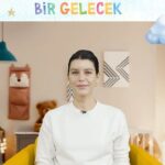 Beren Saat Instagram - 23 Nisan Ulusal Egemenlik ve Cocuk Bayrami kutlu olsun 👧🏼👶🏽👩🏻‍🎤🧒🏽👩🏿‍🎓🧑🏼‍🎤🧒🏻👧🏽. Pınar Erbaş’ın “İnek Möli Asla Unutmaz” kitabını çocuklar için okudum. Hikayenin tamamını dinlemek ve daha çok çocuğu kitaplarla buluştumak için okuyanbirgelecek.org adresini ziyaret edin. Projeyi hazirlayan @acevkurumsal ve sevgili @fazilsay cok tesekkur ederim. Sevgiyle... Happy International Children’s Day