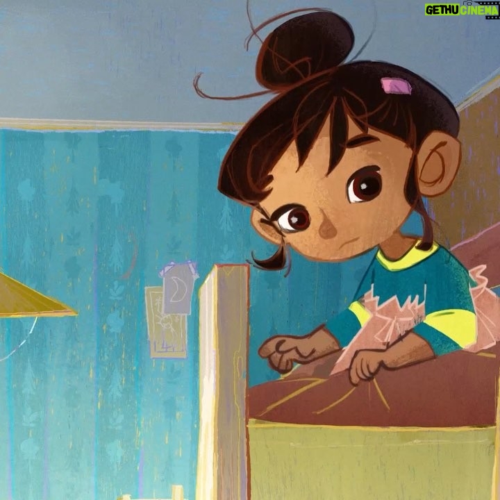 Beren Saat Instagram - “Odama bir orangutan girmis” (1. Kisim) / Here is our “There is a rang-tan in my bedroom” video (part 1) with @greenpeaceturkiye. Thank you @greenpeace for this meaningful opportunity! #greenpeaceturkey #greenpeaceturkiye #greenpeace