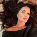 Betül Şahin Instagram - Hang in there🌀
