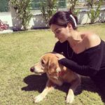 Betül Şahin Instagram - İyi bayramlar diliyoruz karmenle☘️🐶🥰