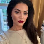 Betül Şahin Instagram - 🌟 Makeup @eliffelverr Hair @yasintufekchi And dear me🥰
