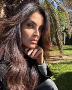 Betül Şahin Instagram - Güneş altındaki hiçbir şey tesadüfi değildir🌞☀️