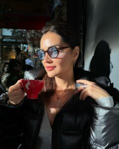 Betül Şahin Instagram - ☕️🤎