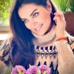 Betül Şahin Instagram - 💜