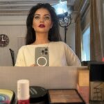 Betül Şahin Instagram – 🌟
Makeup @eliffelverr 
Hair @yasintufekchi 
And dear me🥰