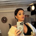 Betül Şahin Instagram - Backstage 🎥 Makeup @eliffelverr #backstage