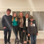 Betina O'Connell Instagram - Feliz 2022!!! Salud! Amor!Amistad!! Agradecimiento 💜💜💜💜💜❤️❤️❤️❤️