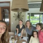Betina O'Connell Instagram - Feliz día pars todas!!!! Feliz de festejar así!!!❤️❤️❤️