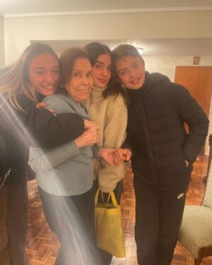 Betina O'Connell Instagram - Feliz cumple Mami❤️❤️❤️ te quiero