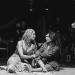 Betina O'Connell Instagram - Disfrutando con mi amiga @eleowexler @reveladosenblancoynegro Gracias @fede.palazzo . Una experiencia que llevaré en mi corazón Gracias @vickypalma_makeup @lucasperrone.hair_makeup y a todo el equipo