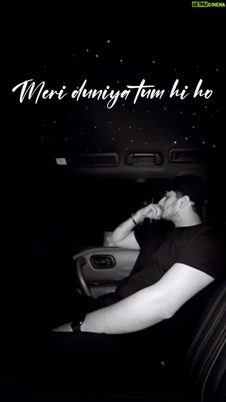 Bhavin Bhanushali Instagram - Mujhe Pyaar hua tha ❤️