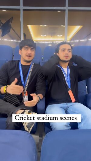 Bhavin Bhanushali Instagram - Camera sirf ladkiyon pe kyu aata hai guys🥲😂 

#reelsinstagram #reelitfeelit #buzzmakers 

@sportsbuzz.11 @tgbtroop