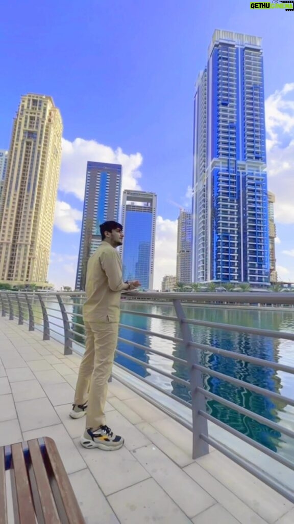 Bhavin Bhanushali Instagram - Introducing Viewz by Danube - Dubai’s first iconic towers with Aston Martin furnished interiors is coming soon in JLT, Dubai Stay tuned for the final reveal #ViewzbyDanube @rizwan.sajan @danubeproperties @mariakaziofficial