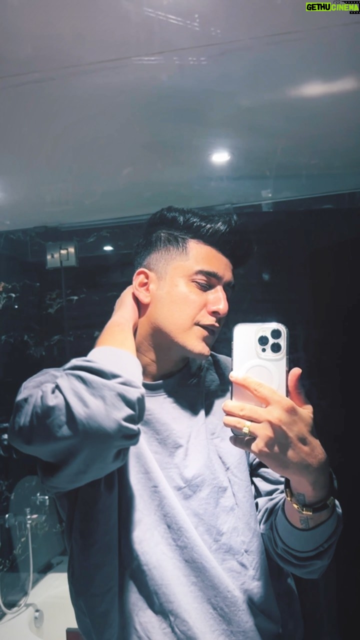 Bhavin Bhanushali Instagram - Do you like what you see ? 👀❤️ #bhavsena #newlook #transition