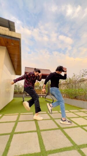 Bhavin Bhanushali Instagram - Bhavish giving you 2019 vibes ❤️ @vishalpandey_21 
#bhavish #bhavsena #brothers