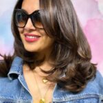 Bipasha Basu Instagram - Good Hair Day ❤️🧿 #loveyourself . . . @nidapatel @watercoloursalon