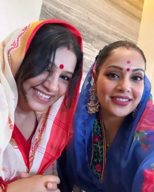 Bipasha Basu Instagram - Grateful 🙏🧿
