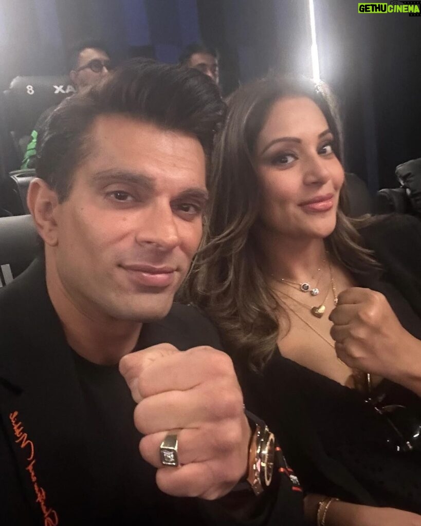 Bipasha Basu Instagram - Fighter 👊🧿 What a film😍 Patriotism plus a visual delight plus great characters plus emotions galore ❤Just fabulous ❤Loveddddd every bit of the film. And yes …Taj @iamksgofficial was awesome and so endearing ❤😍🧿 @s1danand you are at the top of your game sir❤ @mamtaanand10_10 terrific job as a producer ❤You go girl 🤗So proud of you all ❤ Can’t wait to watch it again ❤
