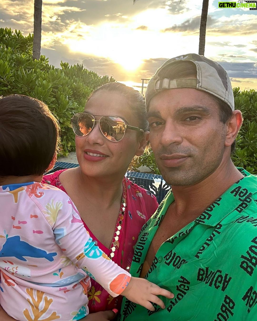 Bipasha Basu Instagram - Mine❤️🧿 #grateful #durgadurga #monkeylove