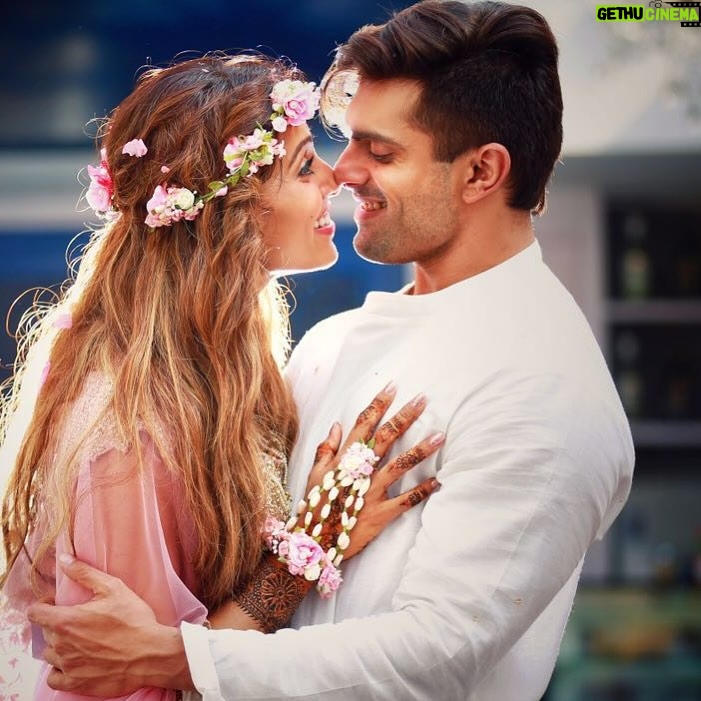 Bipasha Basu Instagram - My Valentine Forever ❤️🧿 @iamksgofficial ❤️🧿 Happy Valentine’s Day to all ❤️ #monkeylove