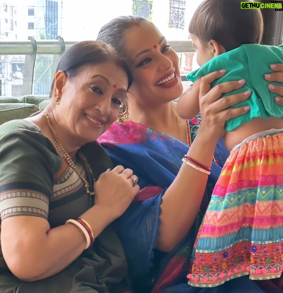 Bipasha Basu Instagram - Happy Birthday to my beautiful mother @mumu_basu ❤️🧿 Learning to be the best from the best ❤️🧿 I love you Ma. Devi loves her Mumu ma more ❤️🧿