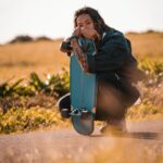 Birdy Nio FS Instagram - 初夏的樣貌。 陰鬱的午後，衝浪板被工作淹沒，只剩滑板勉強能當個浮木，讓我載浮載沈的在城市的汪洋裡漂流，每個等浪的日子裡，其實都在期待下一次出走的藉口。 給自己理由待在原地，不如給自己藉口出走，浪花終究不會盛開在寂寥的都市沙漠裡。 Photo by @birdynio and @linkenji329 #用心流浪 #好好生活 #防曬不要擦太多 #浪人 #ontheroad #travel #wild #roadtrip #lifestyle #mountain #clouds #forest #adventures #landscapephotography #explore Taipei, Taiwan