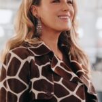 Blake Lively Instagram – Not your average snow day. @BlakeLively #NYFW #MichaelKorsCollection

Video by @nishajohny @jonathanjacobs_ New York, New York