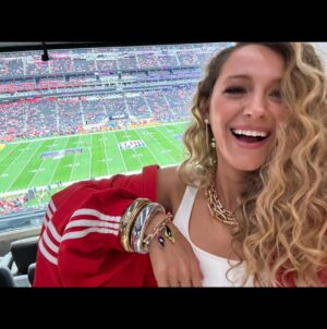 Blake Lively Instagram - Last week I left my kids for the first time ever and wore pants that were shoes. I took pictures upside down and had no clue. I treated a friendship bracelet like a Flat Stanley for my husband like I didn’t realize it wasn’t ‘07. I borrowed more jewelry than the skelton in the Pirates of the Caribbean ride. And I went clubbing. Now I know what my episode of the Twilight Zone would look like. 💥🙌😆♥️🥰