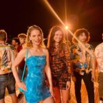 Bo Maerten Instagram – dat was twee maanden filmen, zweten en lachen met fantastische enthousiaste crew en cast.
bedankt voor alles ❤️🧡💛💚💙 
komend voorjaar te zien op @netflix 📺
