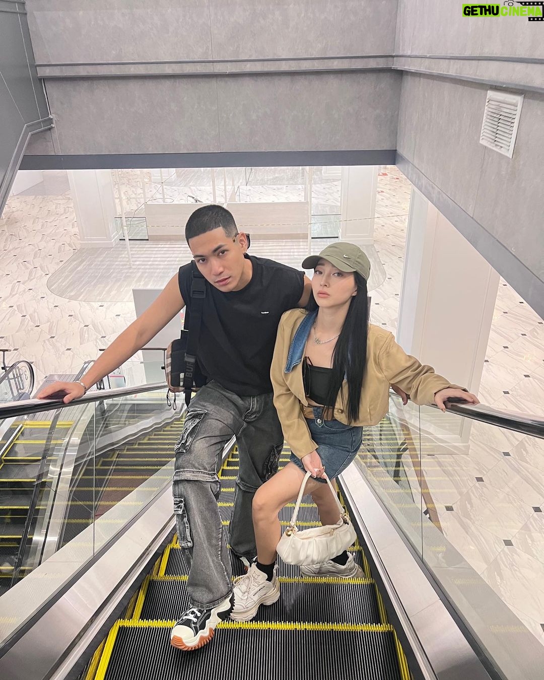Boat Anakame Binsaman Instagram - หรือคุณจะบอกว่าผมไม่เฟี้ยวอ่ะ 🤣📺
